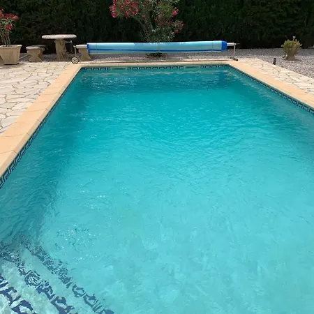 Jolie Piscine A 15 Min Du Barcares